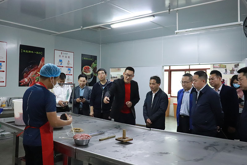 IMG_0044.JPG IMG_0044.JPG